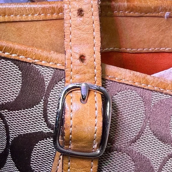Coach City Tote with Signature Logo in Tan and Brown - Picture 15 of 16